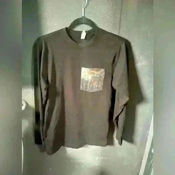 Men’s Logic College Park Black Long Sleeve Tour Tshirt Small - Picture 1 of 5